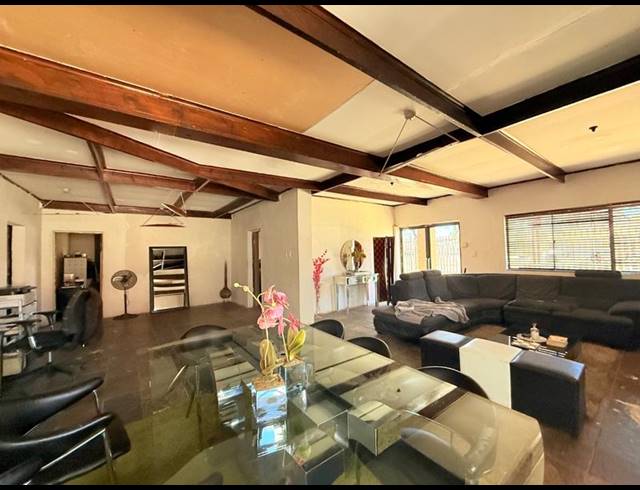 BUSINESS FOR SALE IN VANDERBIJLPARK CW 2